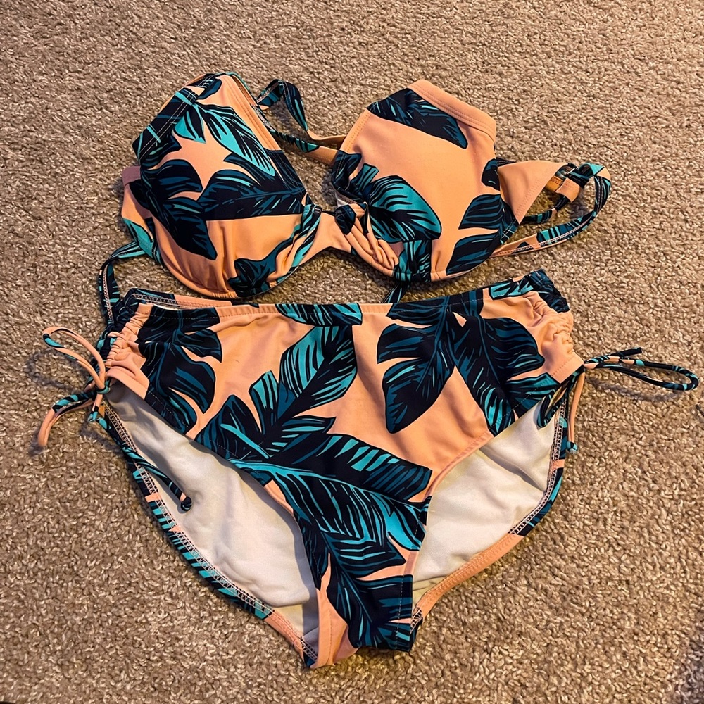 Swim suit set